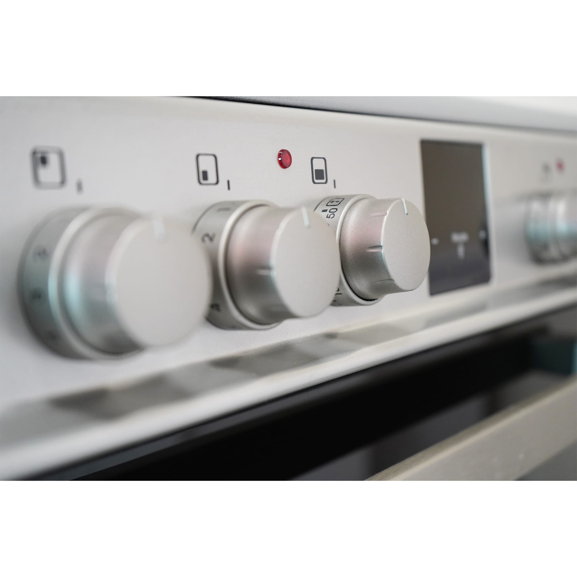 Montpellier MDOI60FS 60cm Induction Double Cooker in Silver 3 Montpellier MDOI60FS 60cm Induction Double Cooker in Silver - Image 3