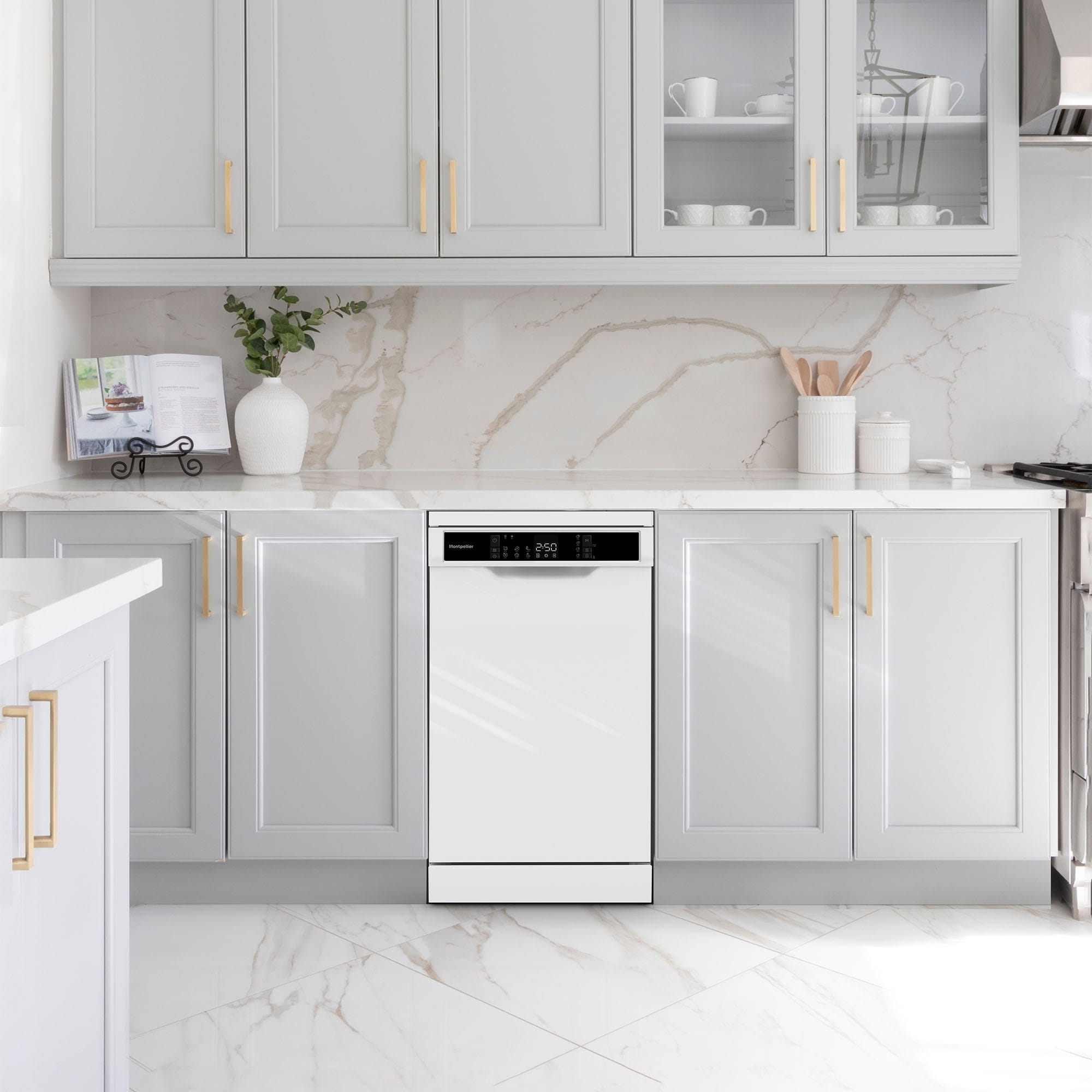 Montpellier MDWD1064W 45cm Freestanding Slimline Dishwasher in White 3 Montpellier MDWD1064W 45cm Freestanding Slimline Dishwasher in White - Image 3