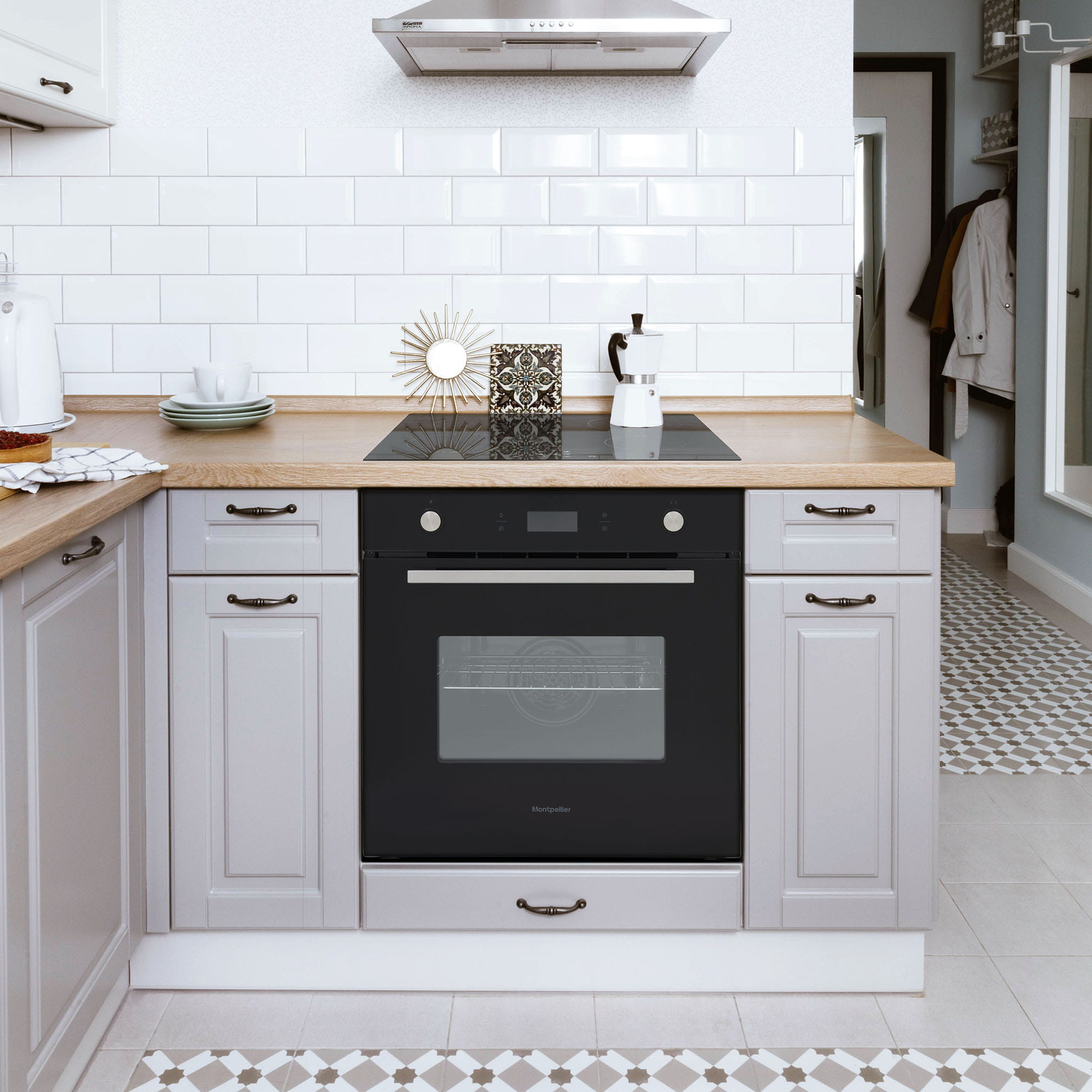 Montpellier MMFSO70SB Multi-function Single Oven 2 Montpellier MMFSO70SB Multi-function Single Oven - Image 2